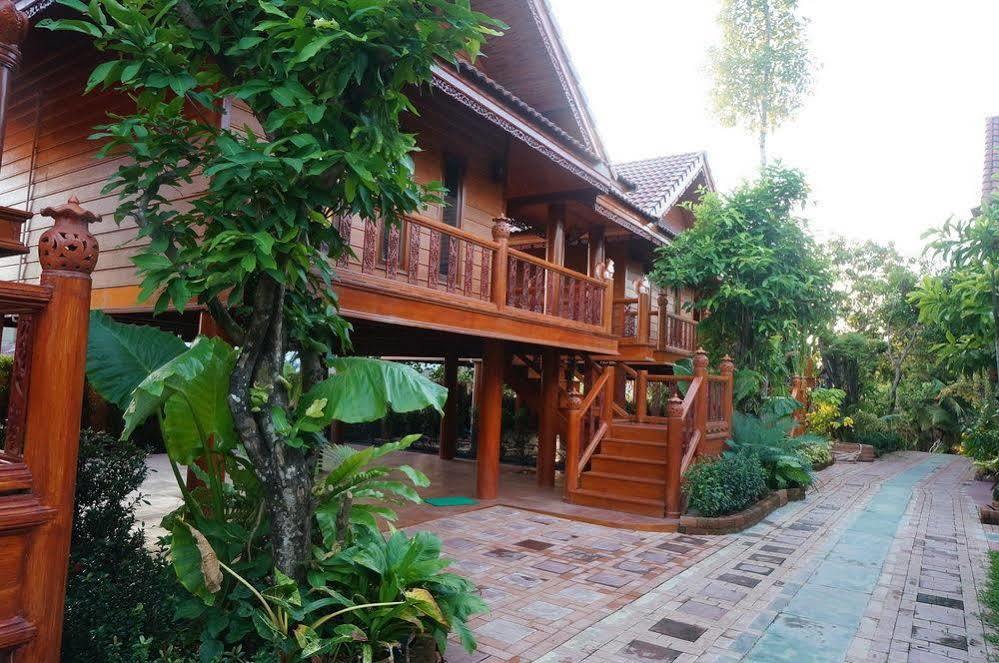 Villa Ruen Tai Boutique Phuket Exterior foto